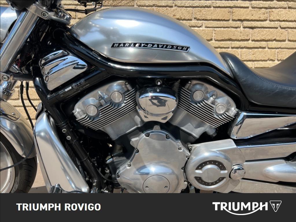 HARLEY DAVIDSON V-Rod 1131 VRSCB 1130