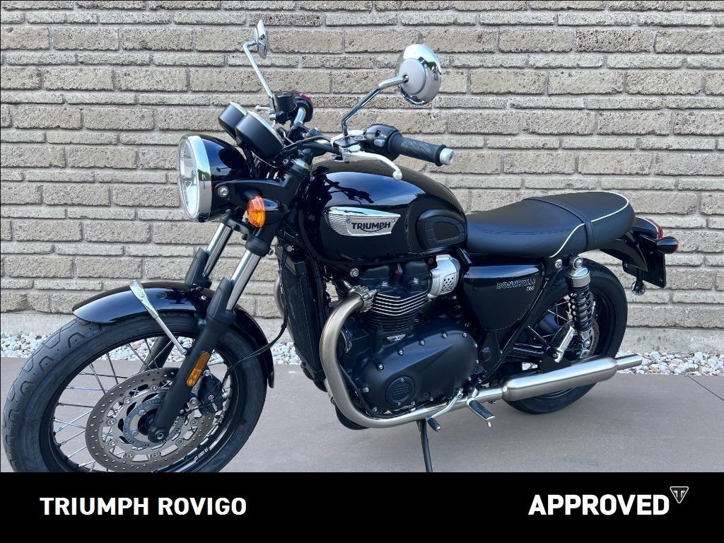 TRIUMPH Bonneville 900 T100 