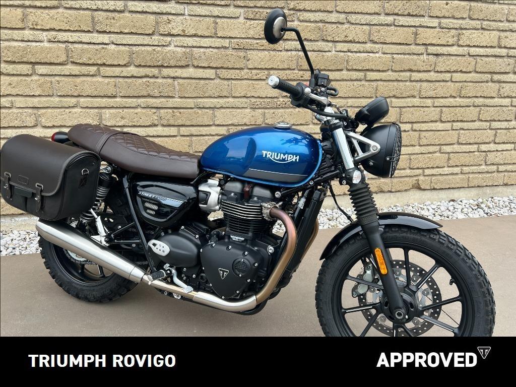 TRIUMPH Street Twin 900 