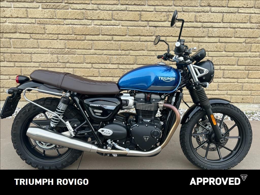 TRIUMPH Street Twin 900 
