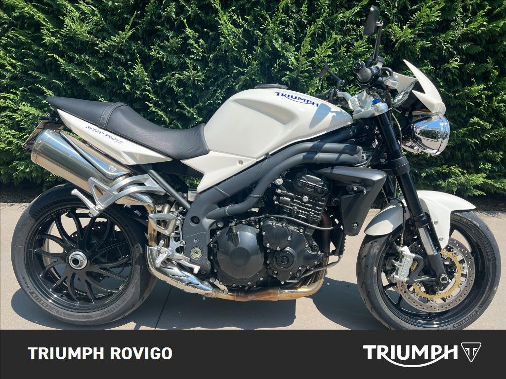 TRIUMPH Speed Triple 1050 