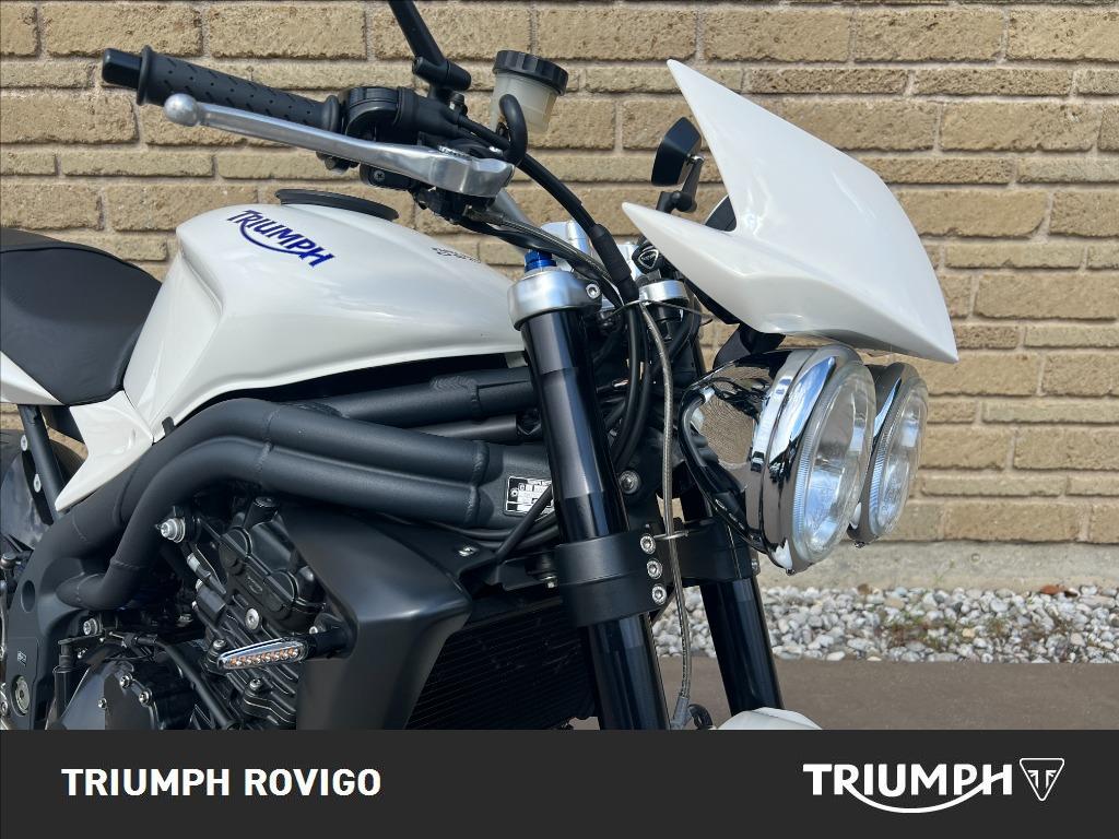 TRIUMPH Speed Triple 1050 
