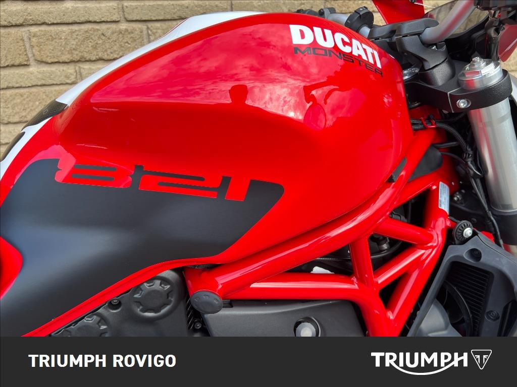 DUCATI Monster 821 Stripe
