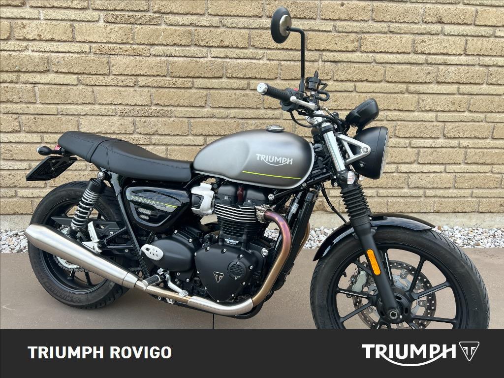 TRIUMPH Street Twin 900 