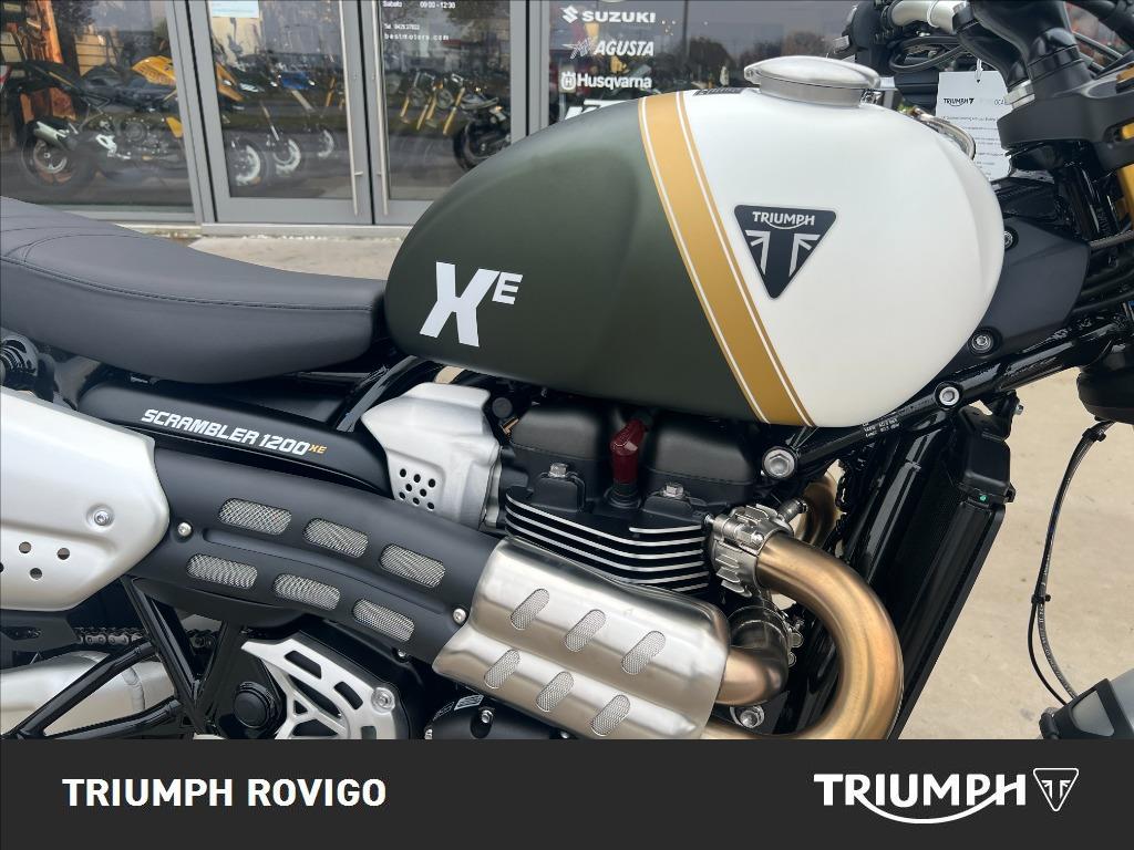 TRIUMPH Scrambler 1200 XE Matt Khaki Green / Matt Crystal White Abs
