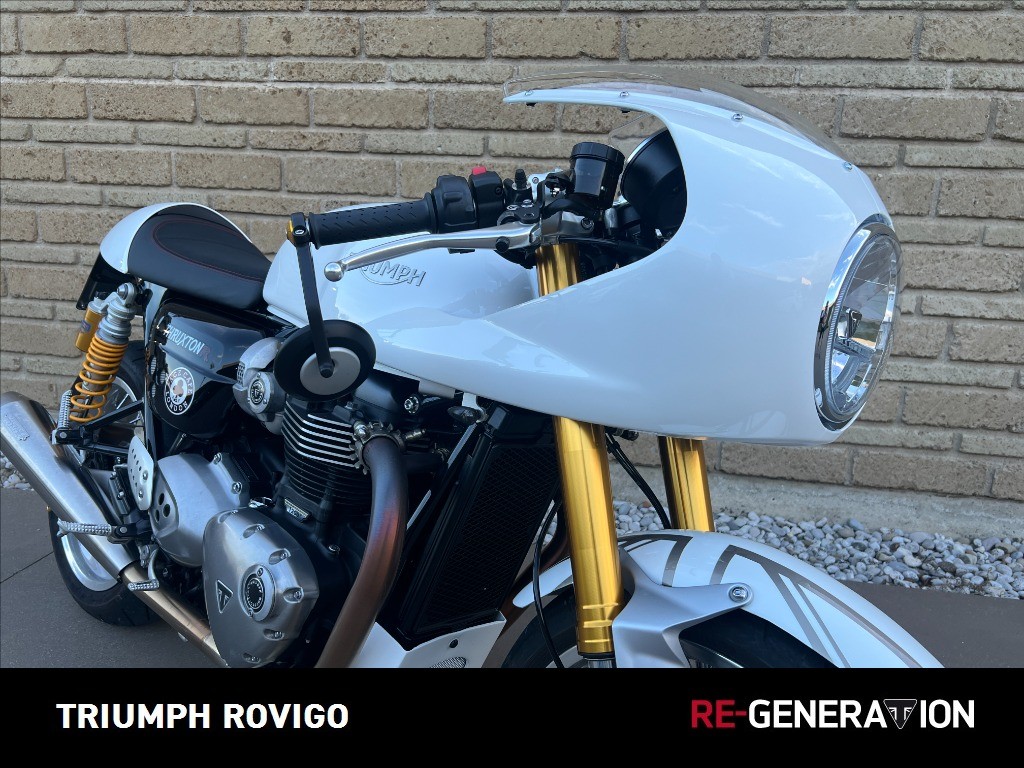 TRIUMPH Thruxton 1200 R