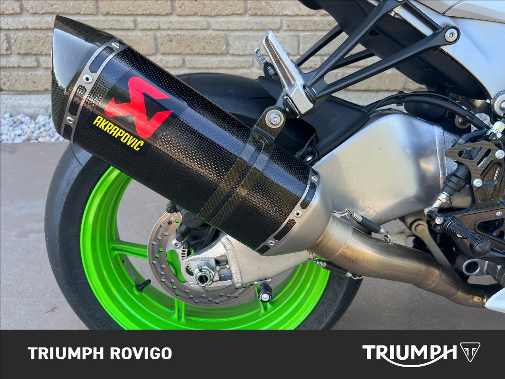 KAWASAKI Ninja ZX-6R 40th Abs