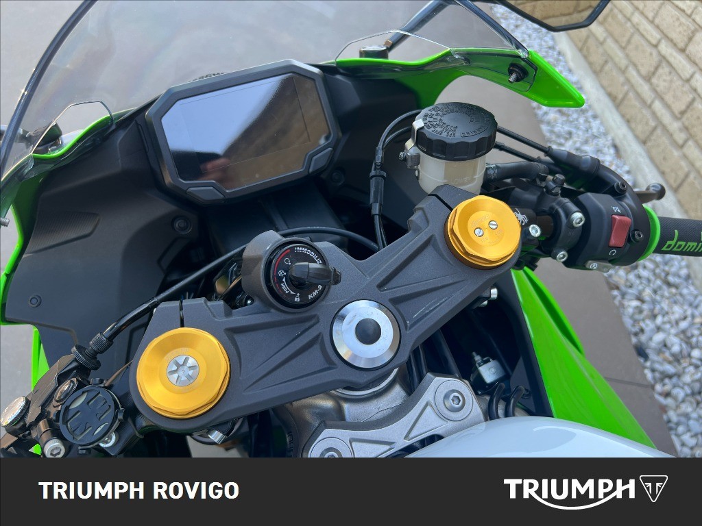 KAWASAKI Ninja ZX-6R 40th Abs