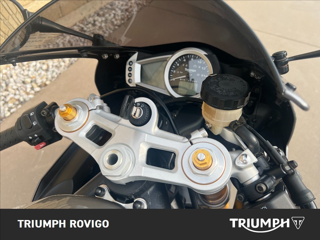 TRIUMPH Daytona 675 Triple