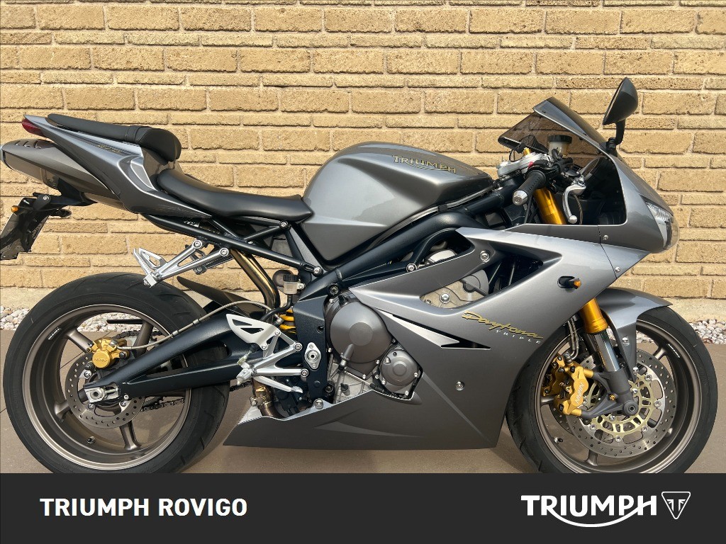 TRIUMPH Daytona 675 Triple