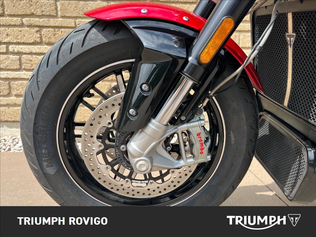 TRIUMPH Rocket III 2500 GT 221 Special Edition